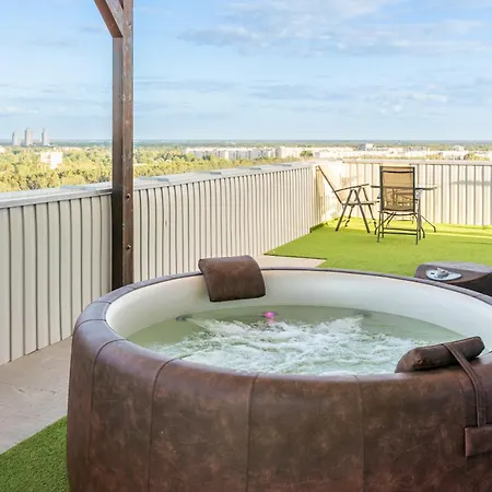 Skypenthouse & With Free Parking *