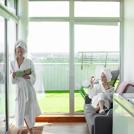 Skypenthouse & With Free Parking *