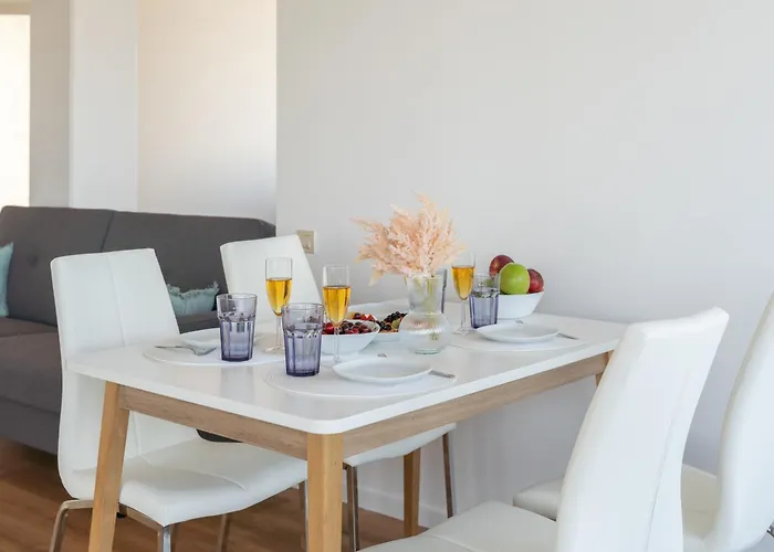 Skypenthouse & With Free Parking * Riga