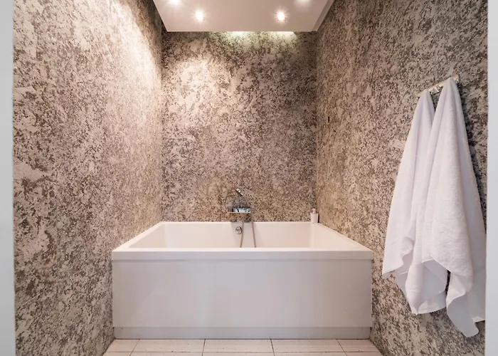 Skypenthouse & With Free Parking Dzīvoklis Riga