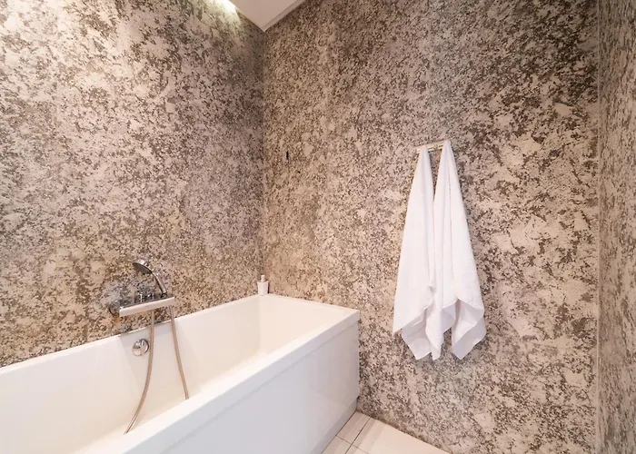 Skypenthouse & With Free Parking * Riga