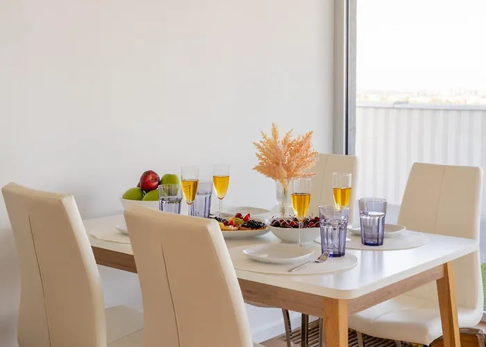 Skypenthouse & With Free Parking * Riga