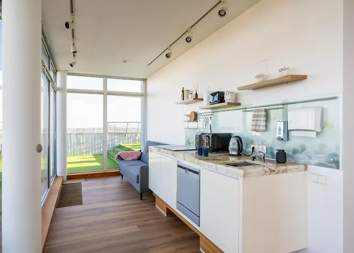 Skypenthouse & With Free Parking