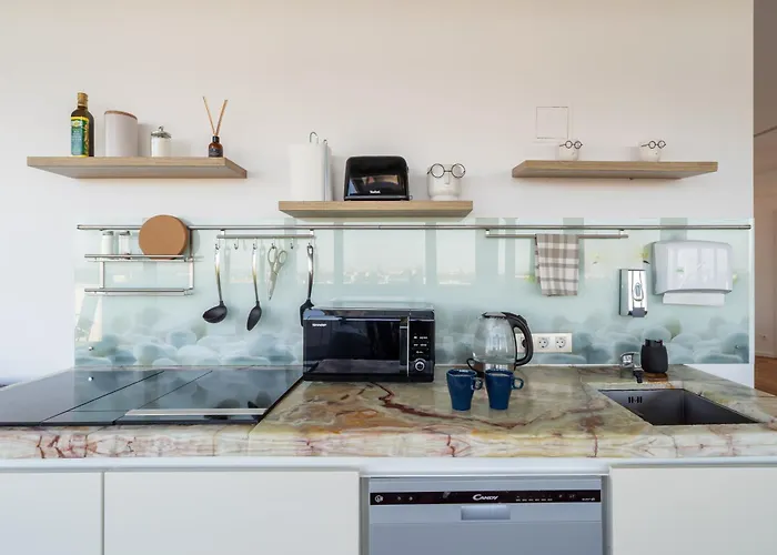 Skypenthouse & With Free Parking Апартаменты Рига