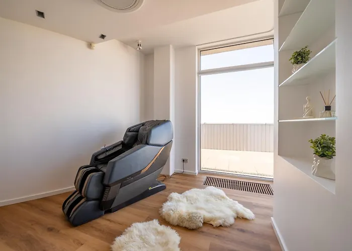 Skypenthouse & With Free Parking Рига